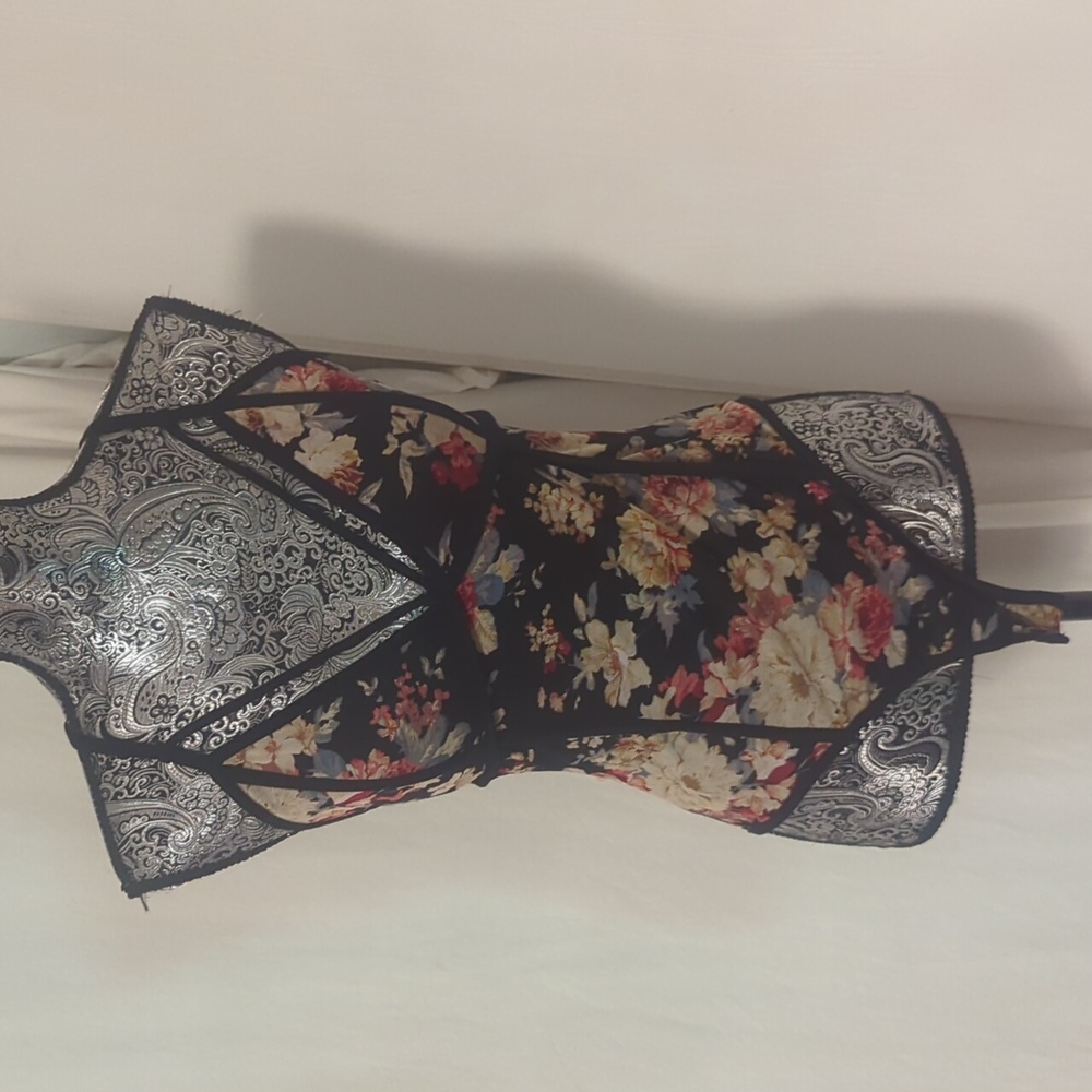 Urban Outfitters Black Floral Lace-Trim Bodysuit